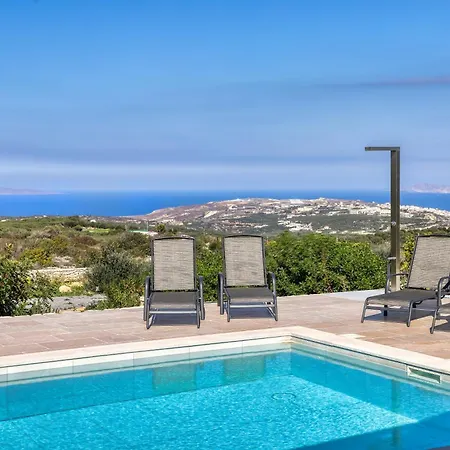 Sternes Panorama Executive With Pool